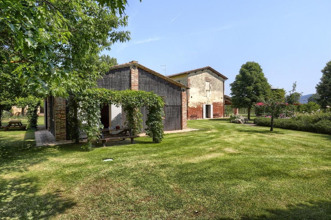 Foresteria Il Giardino Di Fontarronco Alberoro Luaran gambar