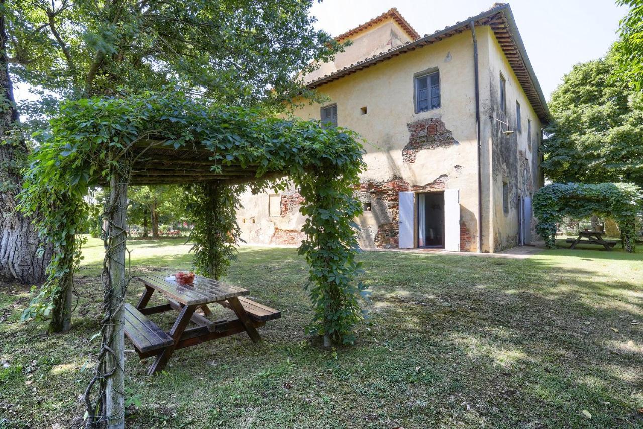 Foresteria Il Giardino Di Fontarronco Alberoro Luaran gambar